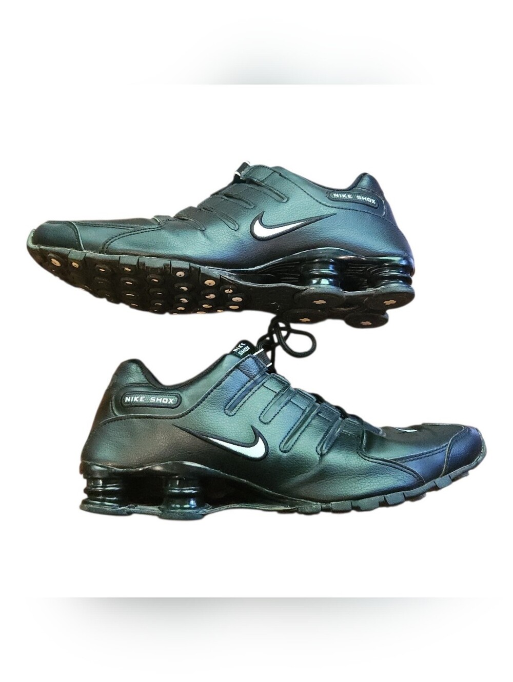 Nike Shox Black & White Mens Size 13 Streetwear Athleisure Athletic Sneakers
